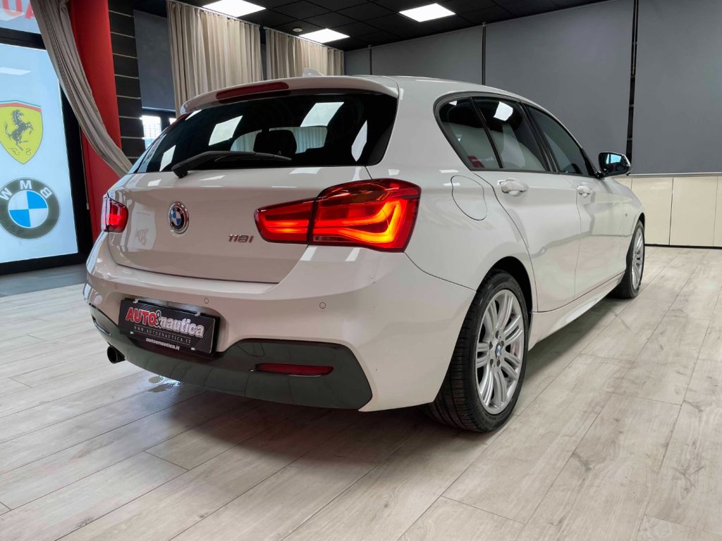 BMW 118 118I 5P M-SPORT - 11