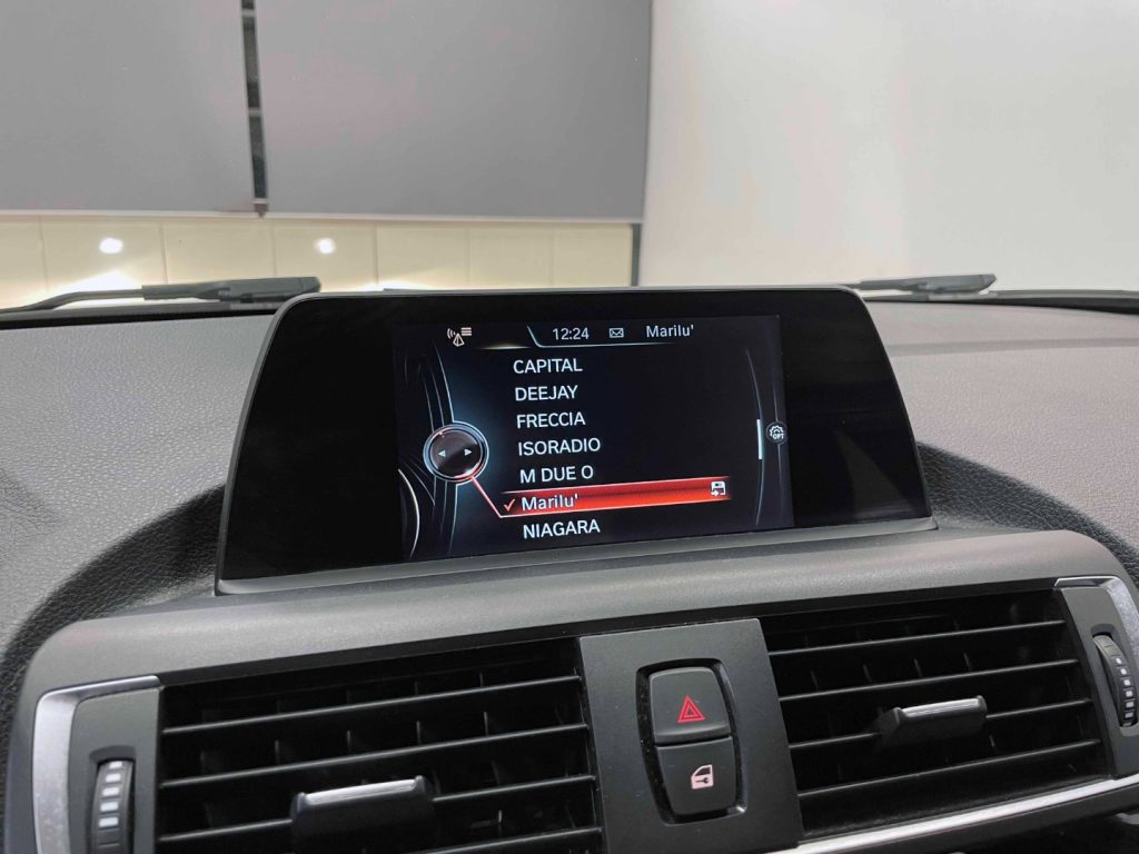 BMW 118 118I 5P M-SPORT - 21