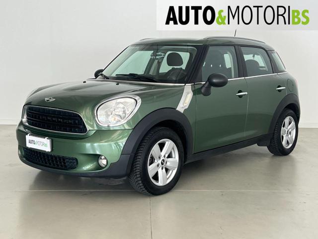 MINI Countryman Verde pastello