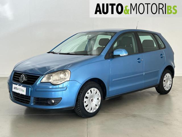 VOLKSWAGEN Polo Azzurro pastello