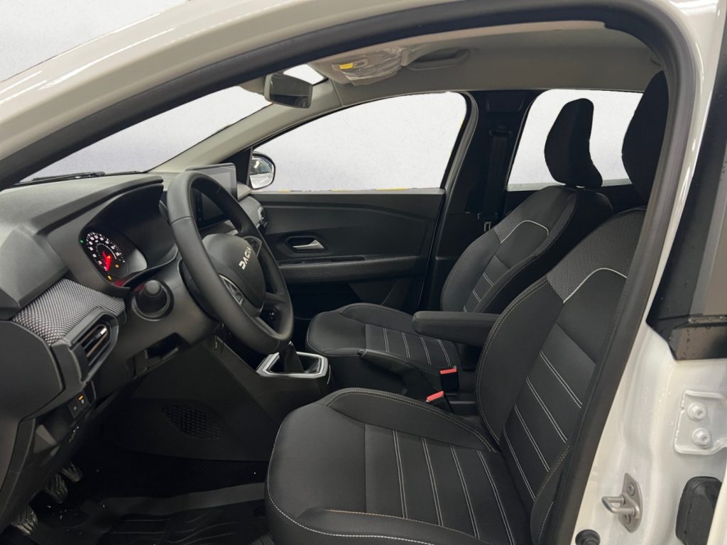 DACIA Sandero # Stepway 1.0 TCe ECO-G Expression KM0 - 8