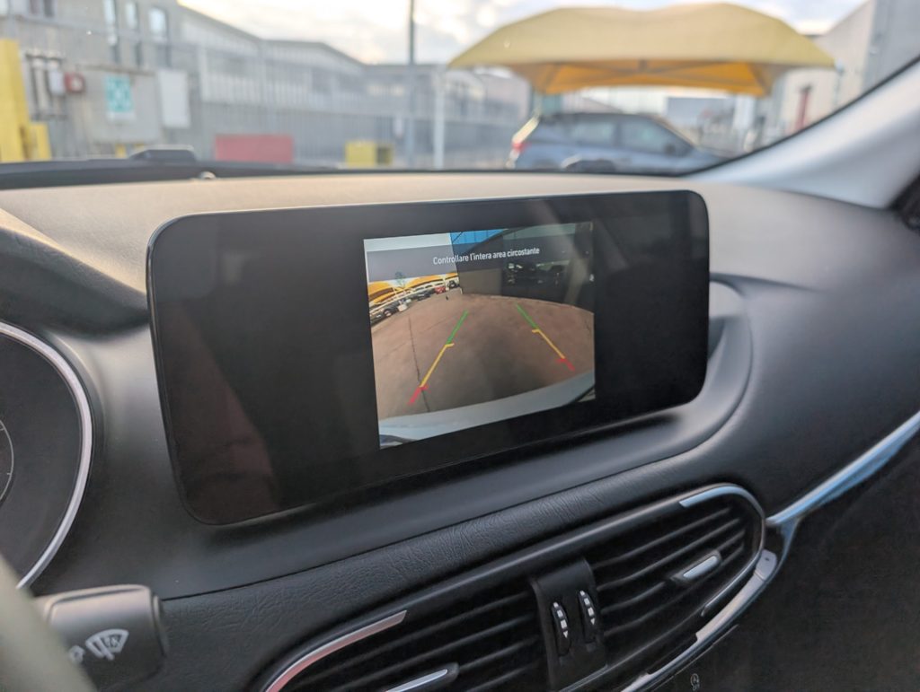 FIAT Tipo 1.0 5 porte Cross 100 CV - OK NEOPATENTATI - 18