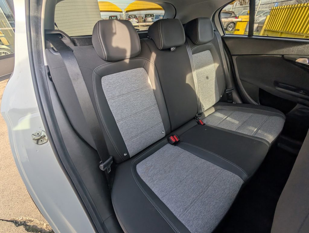 FIAT Tipo 1.0 5 porte Cross 100 CV - OK NEOPATENTATI - 25