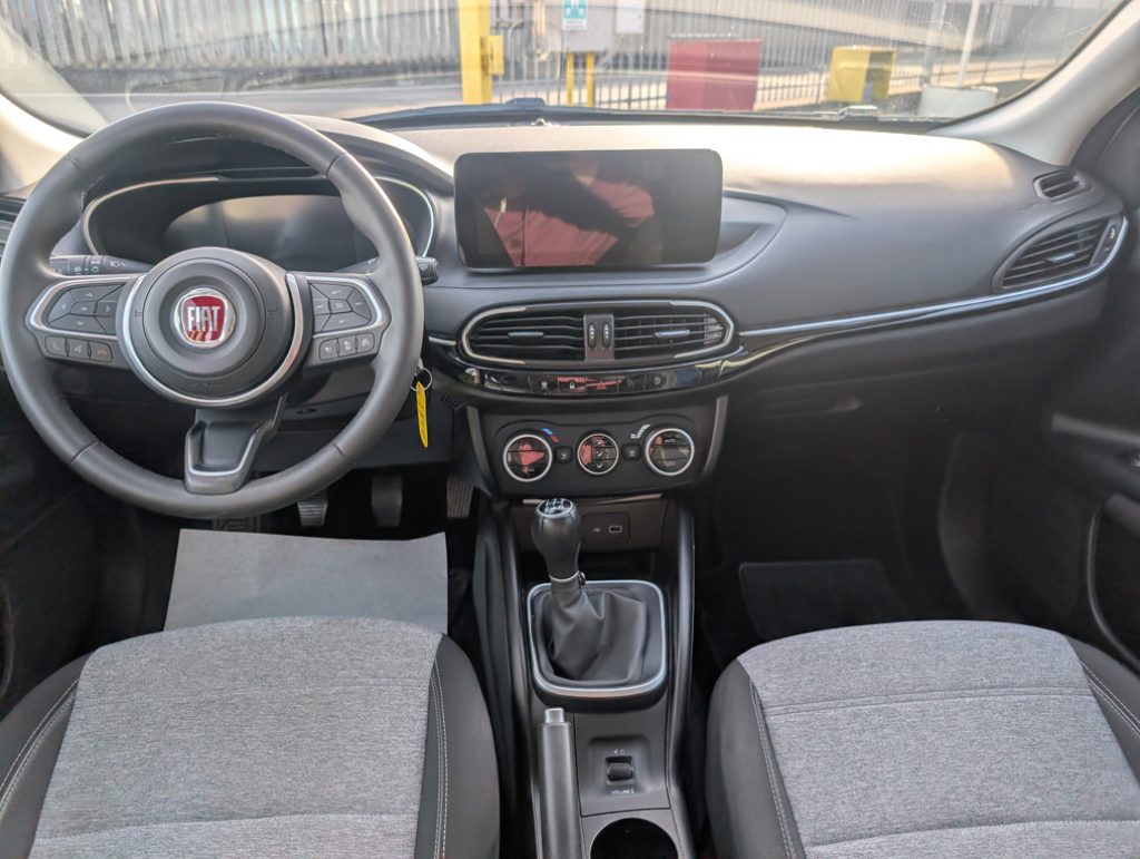 FIAT Tipo 1.0 5 porte Cross 100 CV - OK NEOPATENTATI - 26