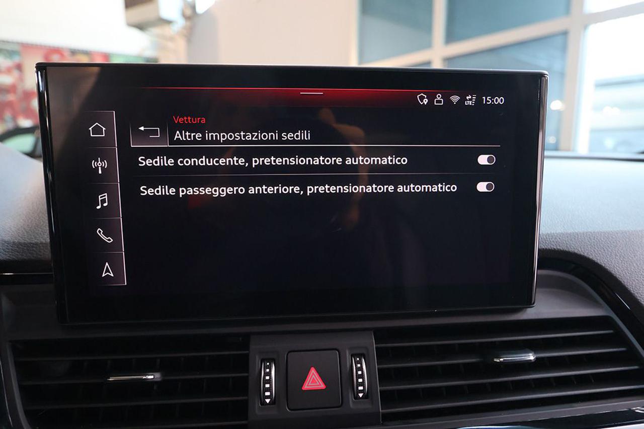 AUDI Q5 40 TDI Sportback Quattro Identity Black S-Line - 28