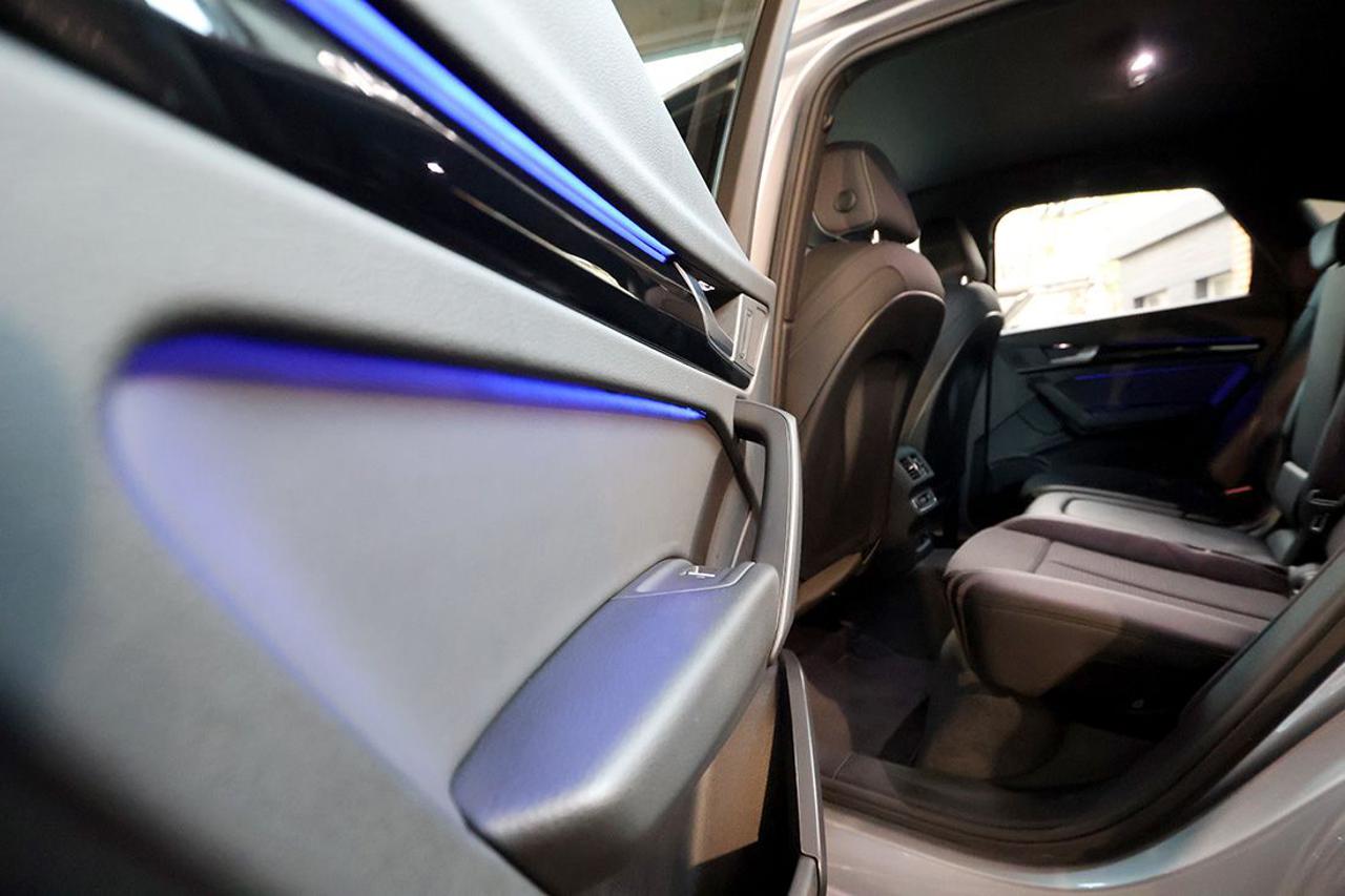 AUDI Q5 40 TDI Sportback Quattro Identity Black S-Line - 44