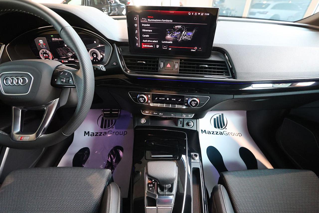 AUDI Q5 40 TDI Sportback Quattro Identity Black S-Line - 37