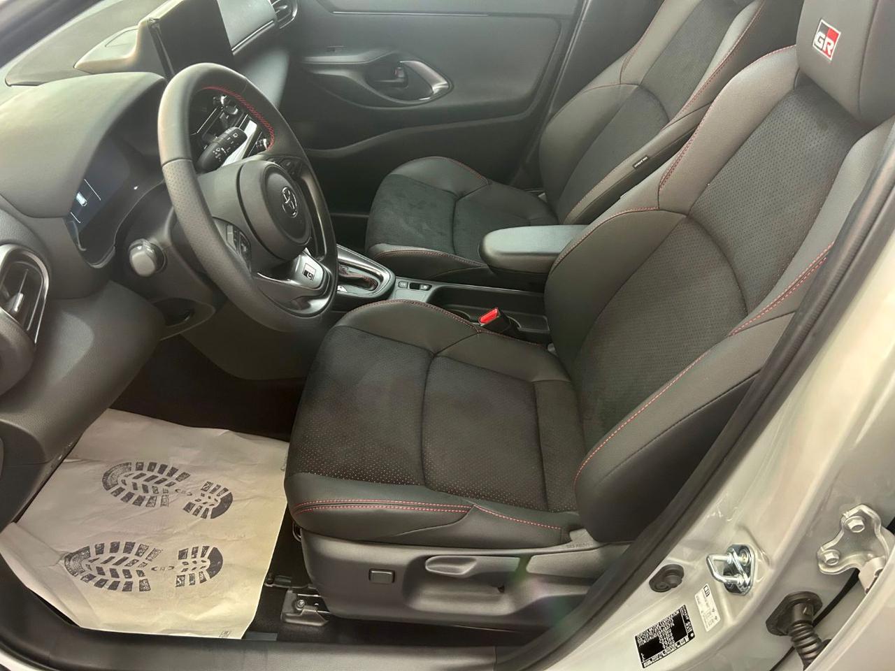 TOYOTA Yaris Cross 1.5 Hybrid 130 CV E-CVT GR SPORT TechPack & Winter - 7