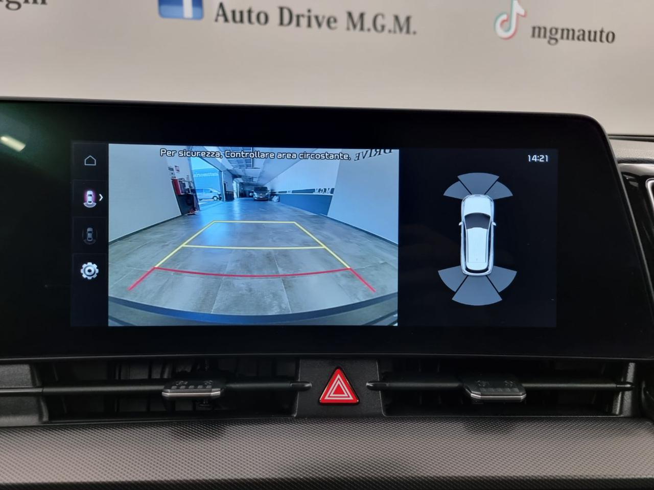 KIA Sportage 1.6 TGDi HEV AT 80TH - 10