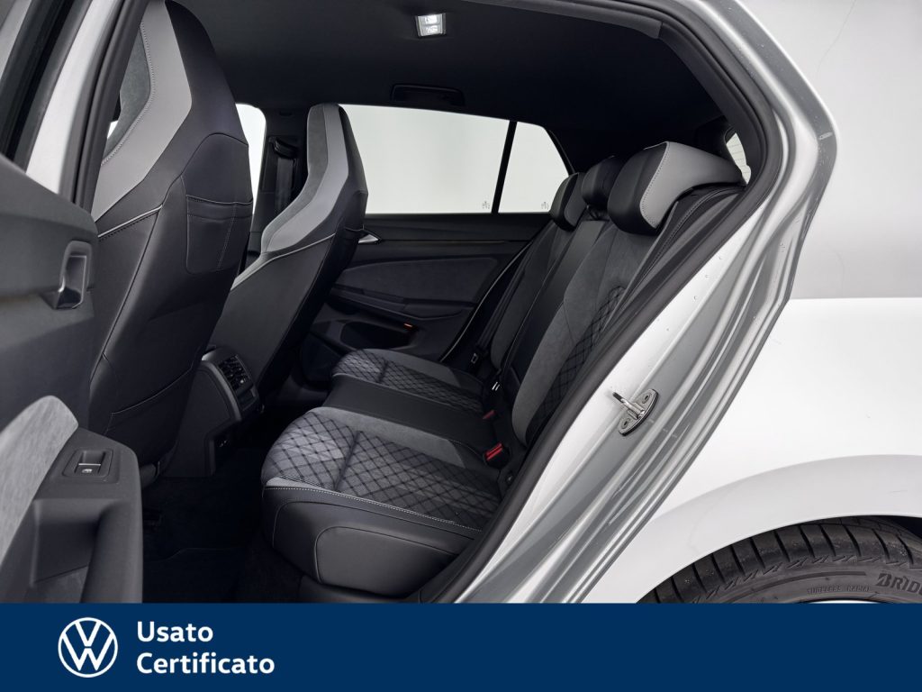 VOLKSWAGEN Golf 1.5 etsi evo r-line 150cv dsg - 9