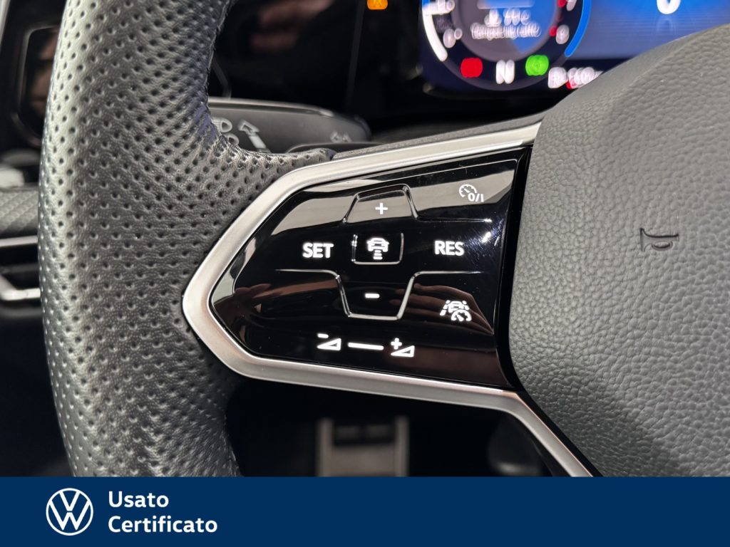 VOLKSWAGEN Golf 1.5 etsi evo r-line 150cv dsg - 16