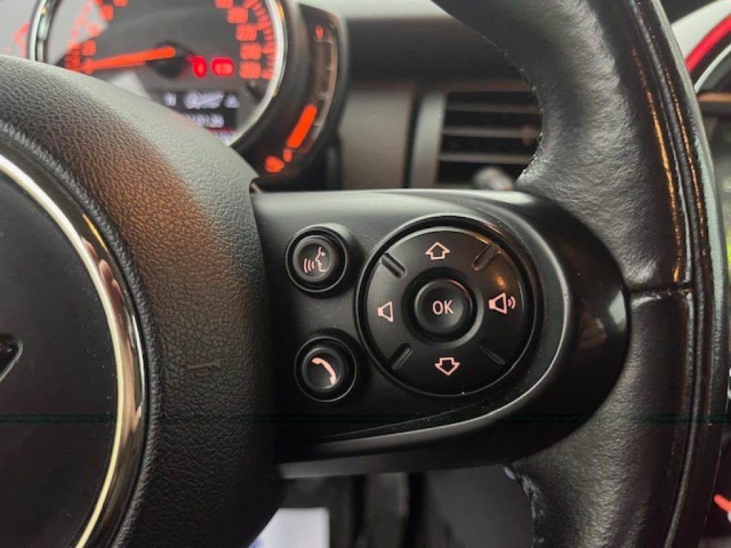 MINI One 1.5 One D Business 5 porte - 16