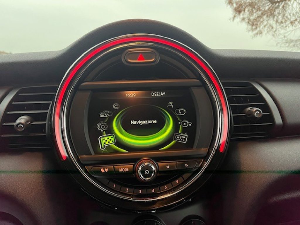 MINI One 1.5 One D Business 5 porte - 17