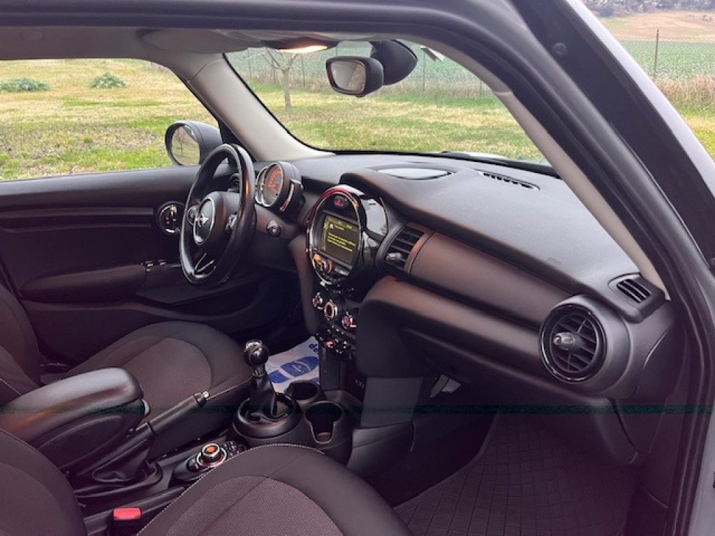 MINI One 1.5 One D Business 5 porte - 27