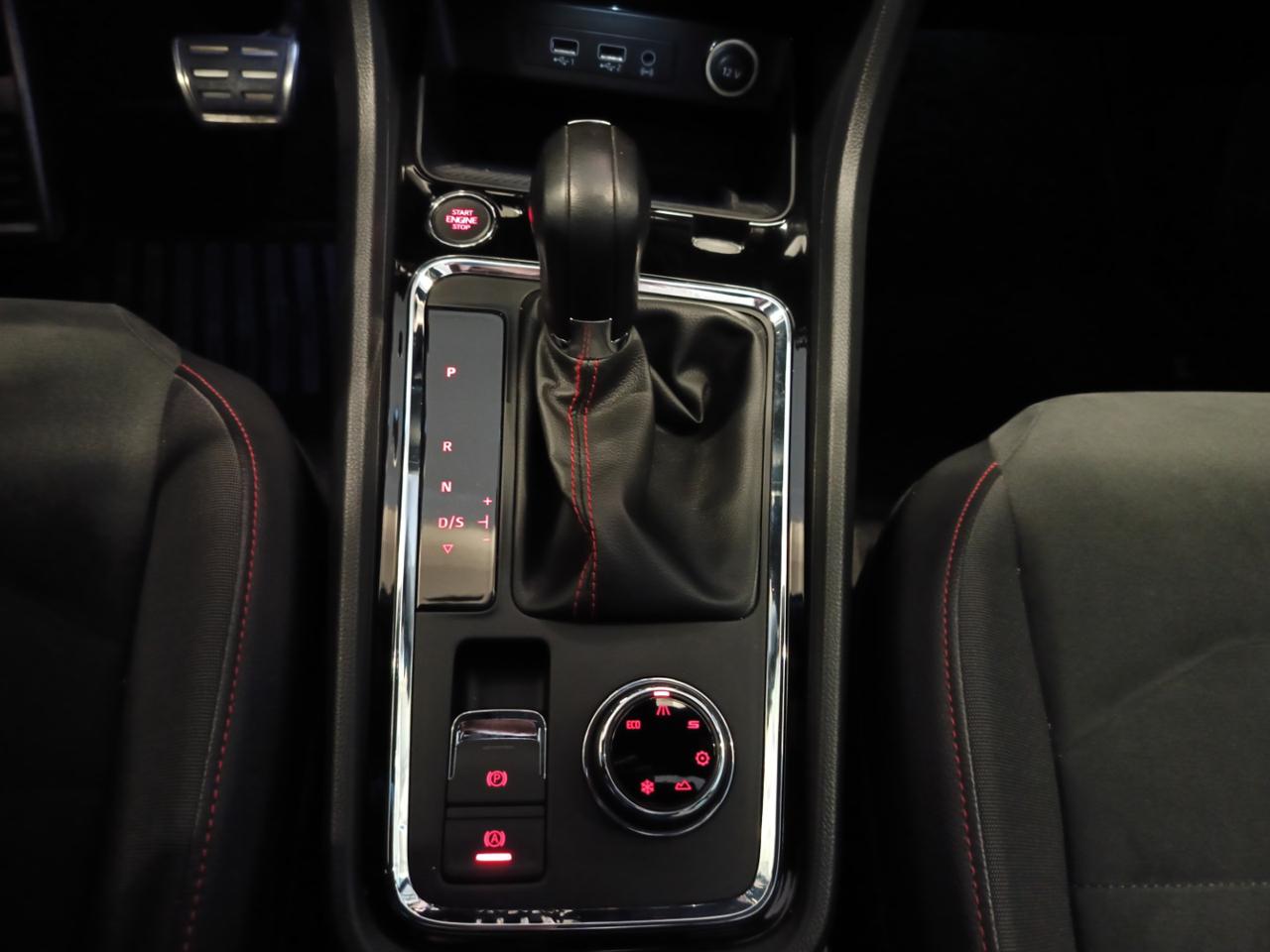 SEAT Ateca 2.0 TDI 190 CV 4DRIVE DSG FR - 19