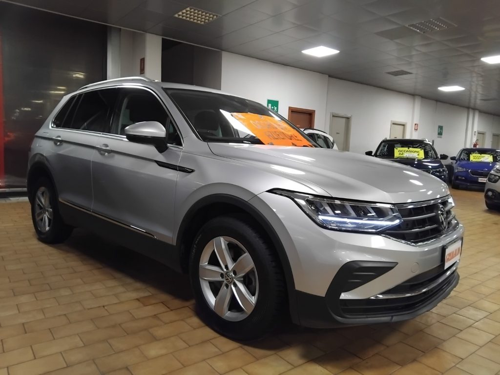 VOLKSWAGEN Tiguan 2.0 TDI SCR LIFE Dsg - 3