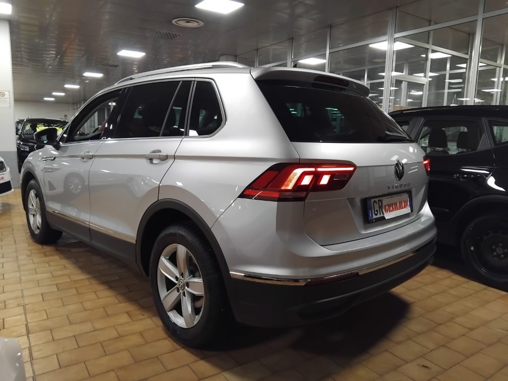 VOLKSWAGEN Tiguan 2.0 TDI SCR LIFE Dsg - 5