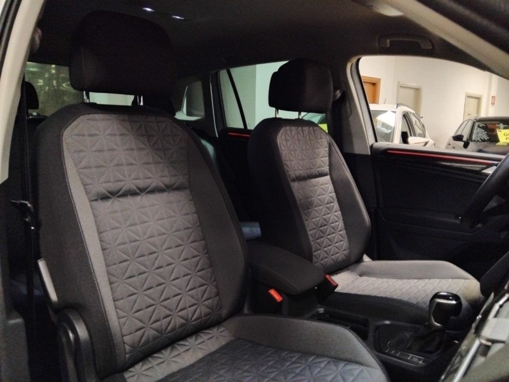 VOLKSWAGEN Tiguan 2.0 TDI SCR LIFE Dsg - 12