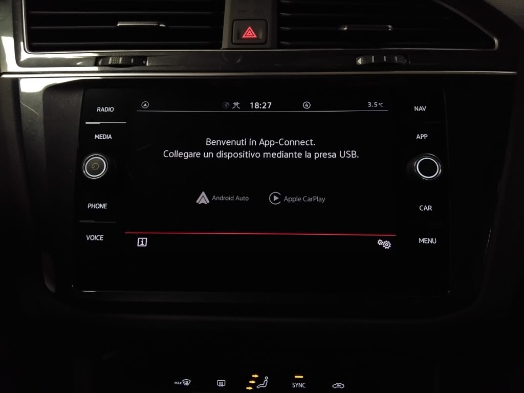 VOLKSWAGEN Tiguan 2.0 TDI SCR LIFE Dsg - 21