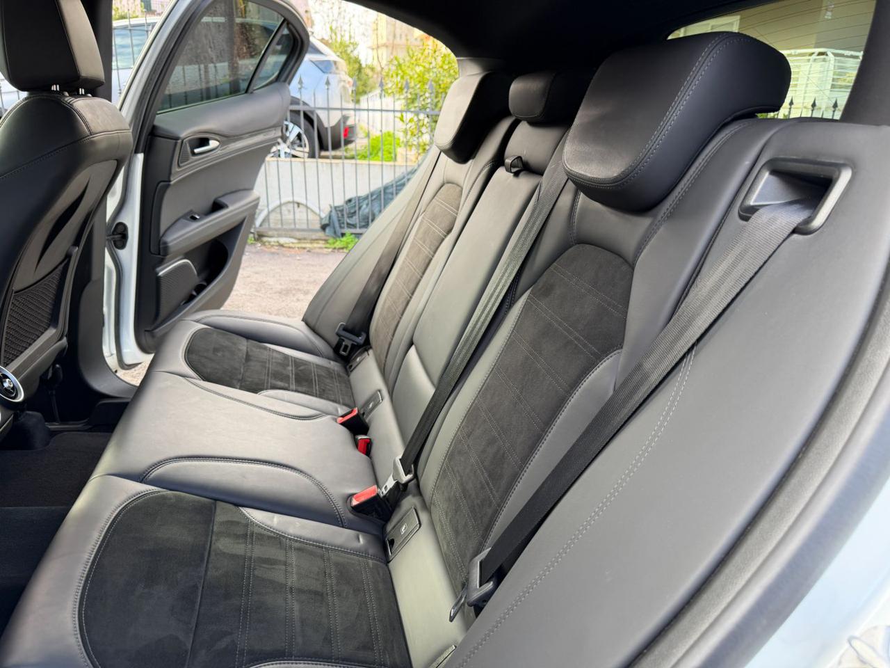 ALFA ROMEO Stelvio 2.2 TD 210 CV AT8 Q4 VELOCE Tì PACK CARBONIO+C.L20 - 10