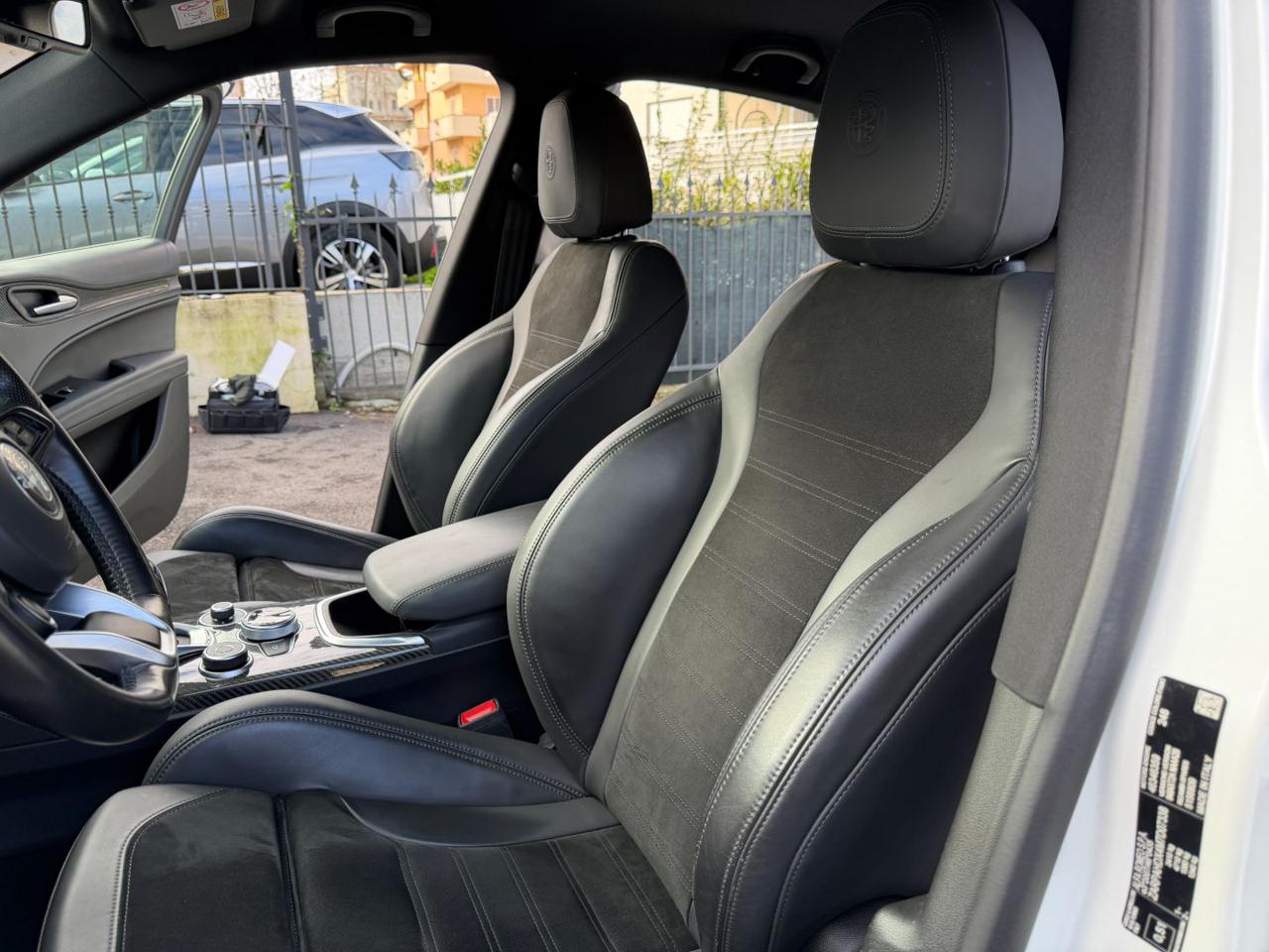 ALFA ROMEO Stelvio 2.2 TD 210 CV AT8 Q4 VELOCE Tì PACK CARBONIO+C.L20 - 9