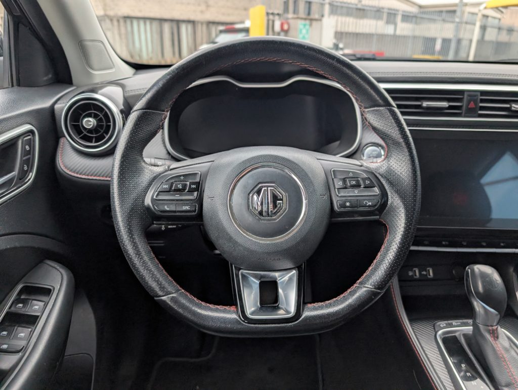 MG ZS 1.0T-GDI aut. Luxury - 11