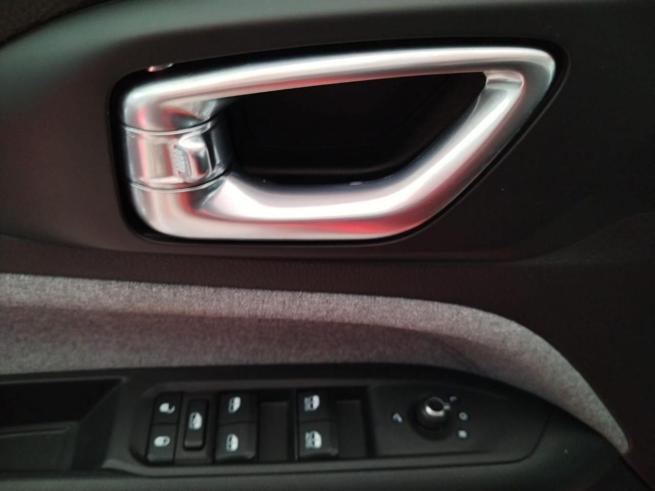 JEEP Compass 1.5 Turbo T4 130 CV MHEV 2WD Longitude - 24