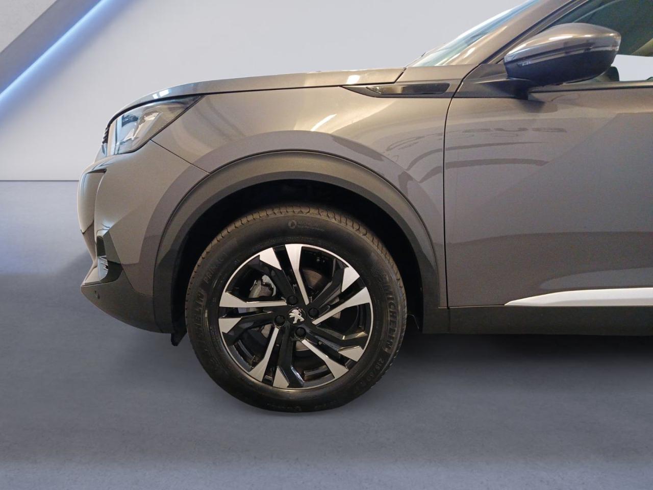 PEUGEOT 2008 1.2 Puretech 130CV - 7