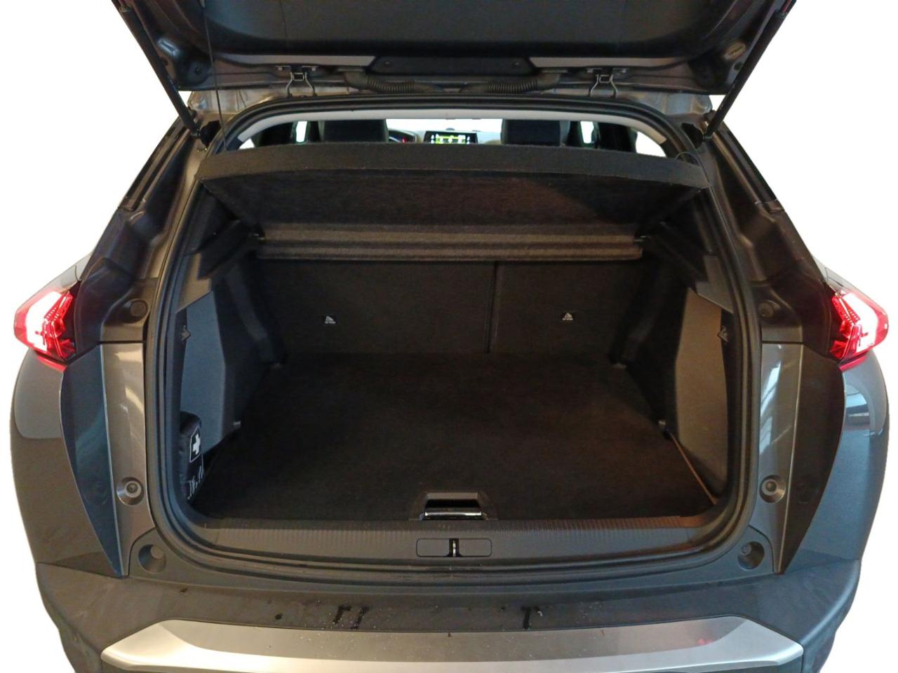 PEUGEOT 2008 1.2 Puretech 130CV - 11