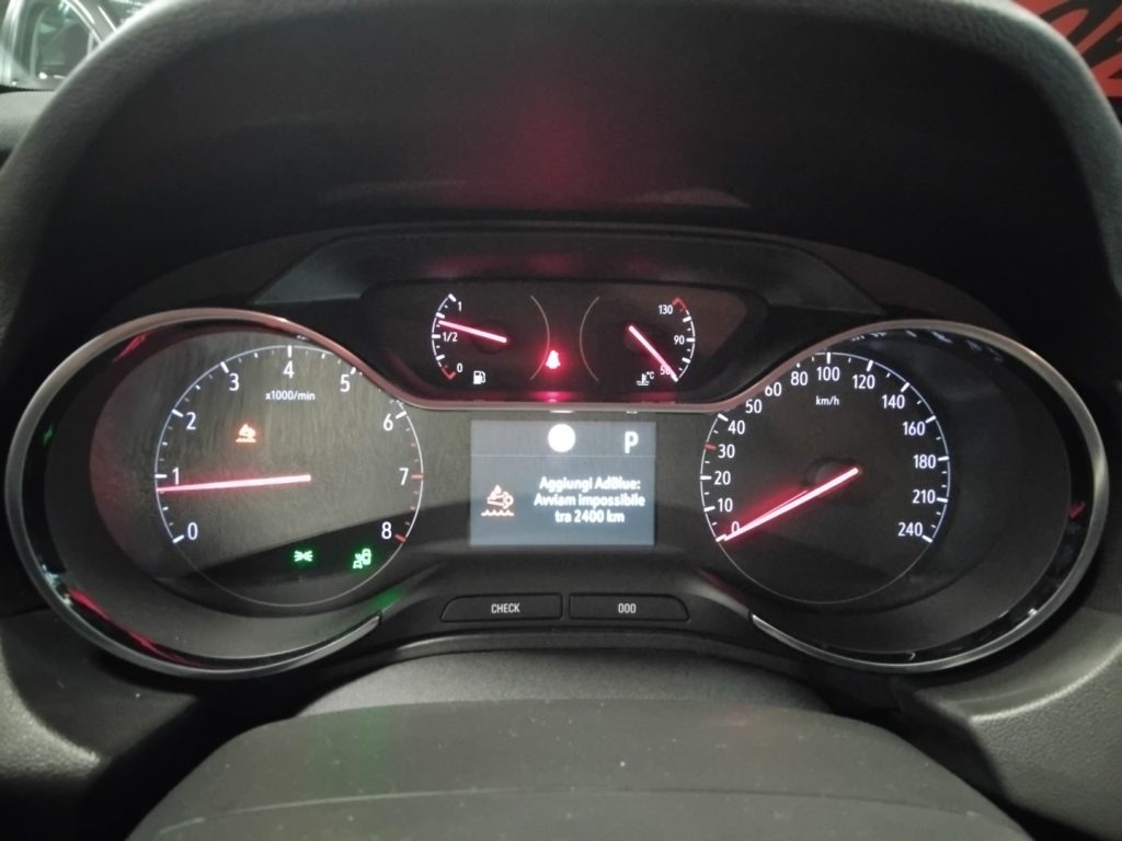 OPEL Grandland X 1.5 diesel Ecotec Start&Stop Advance - 16