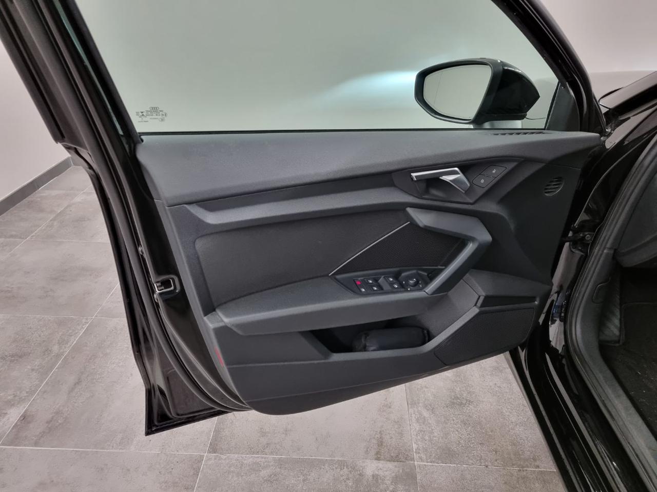 AUDI A3 SPB 35 TDI S tronic S line edition - 22