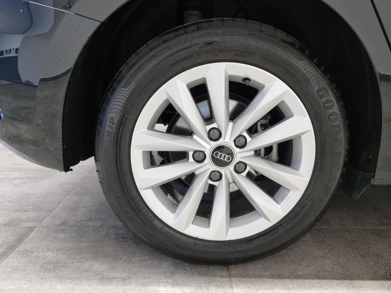 AUDI A3 SPB 35 TDI S tronic S line edition - 15