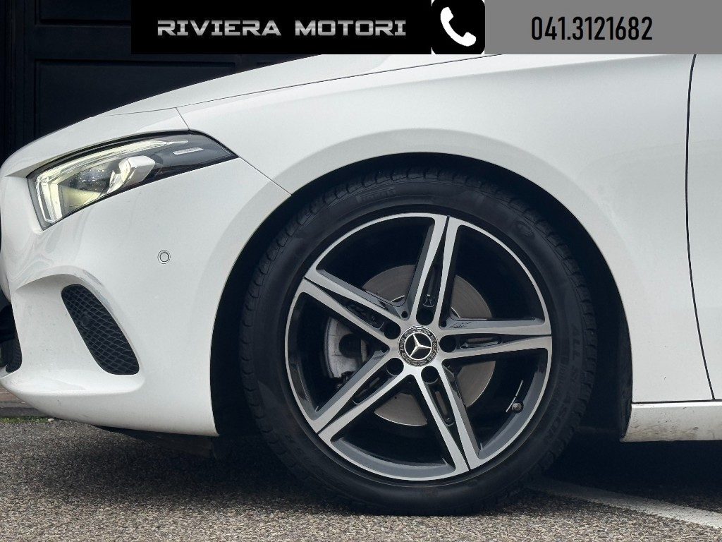 MERCEDES-BENZ A 200 d Automatic 4Matic Sport  Night pack - 16
