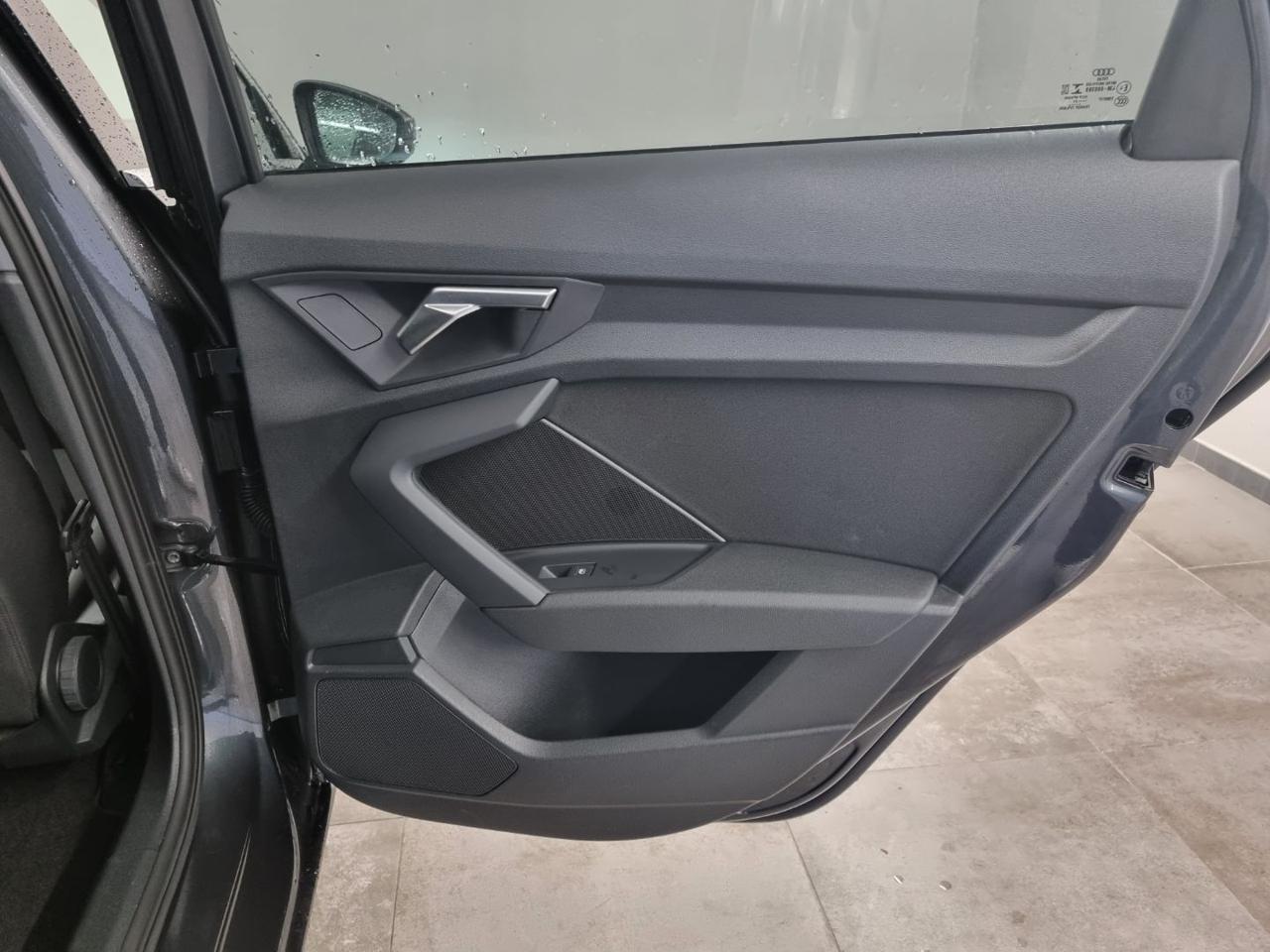 AUDI A3 SPB 30 TDI S tronic Business Advanced - 25