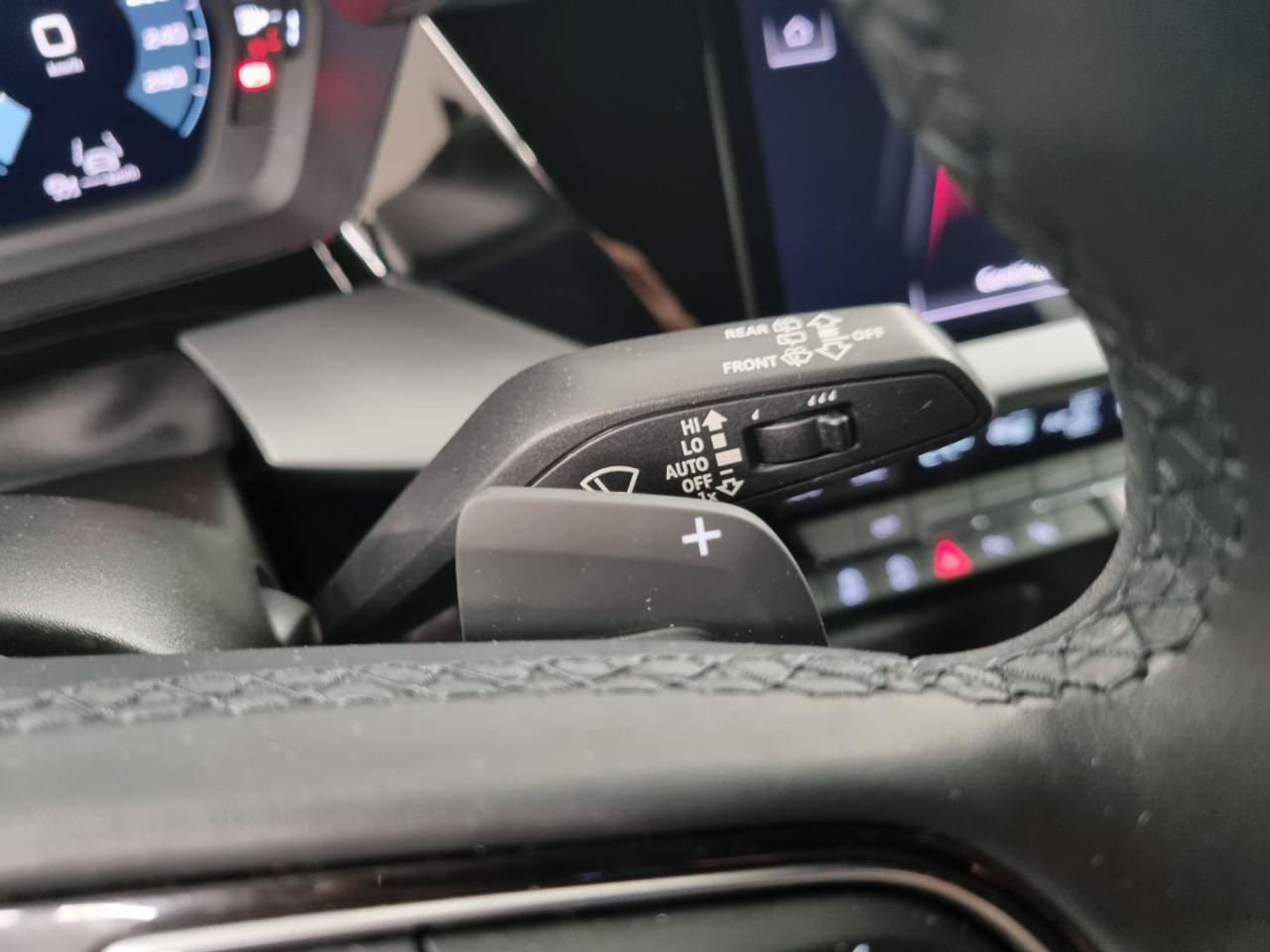 AUDI A3 SPB 30 TDI S tronic Business Advanced - 17