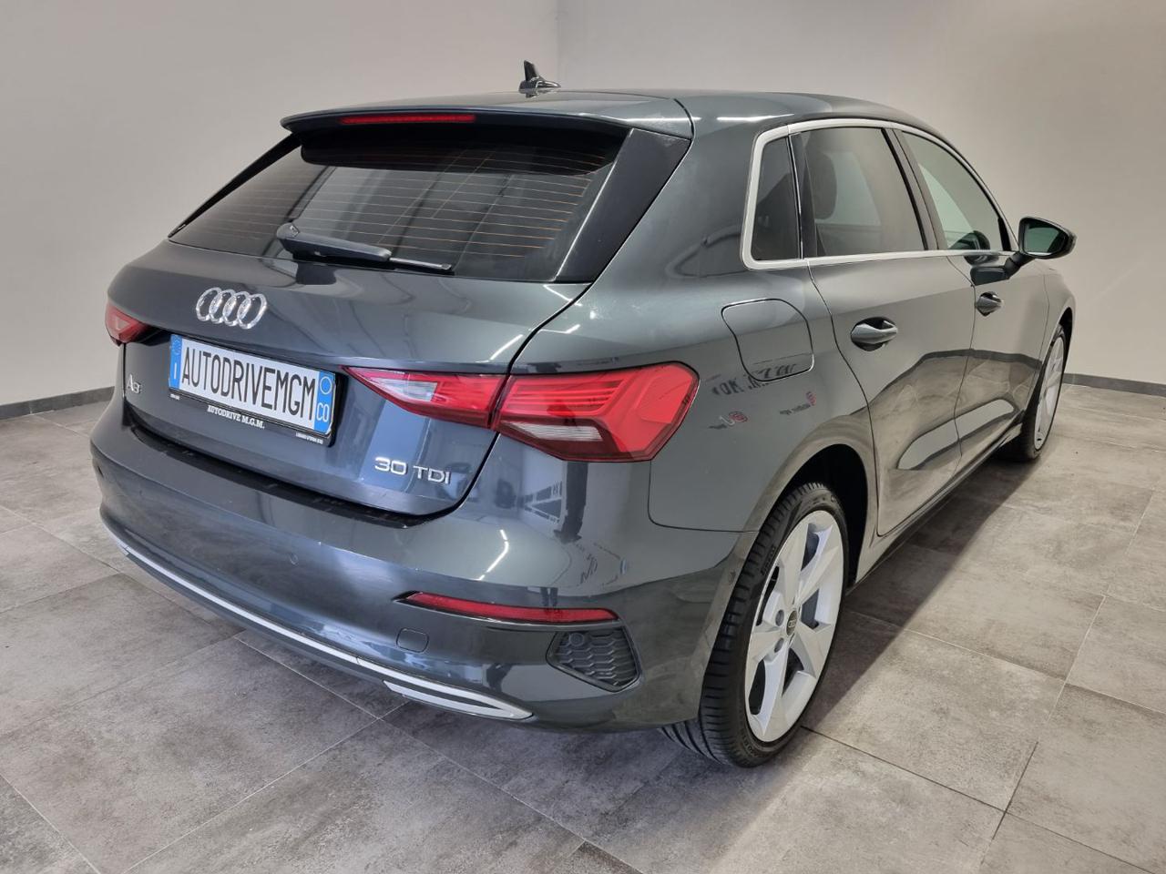 AUDI A3 SPB 30 TDI S tronic Business Advanced - 8