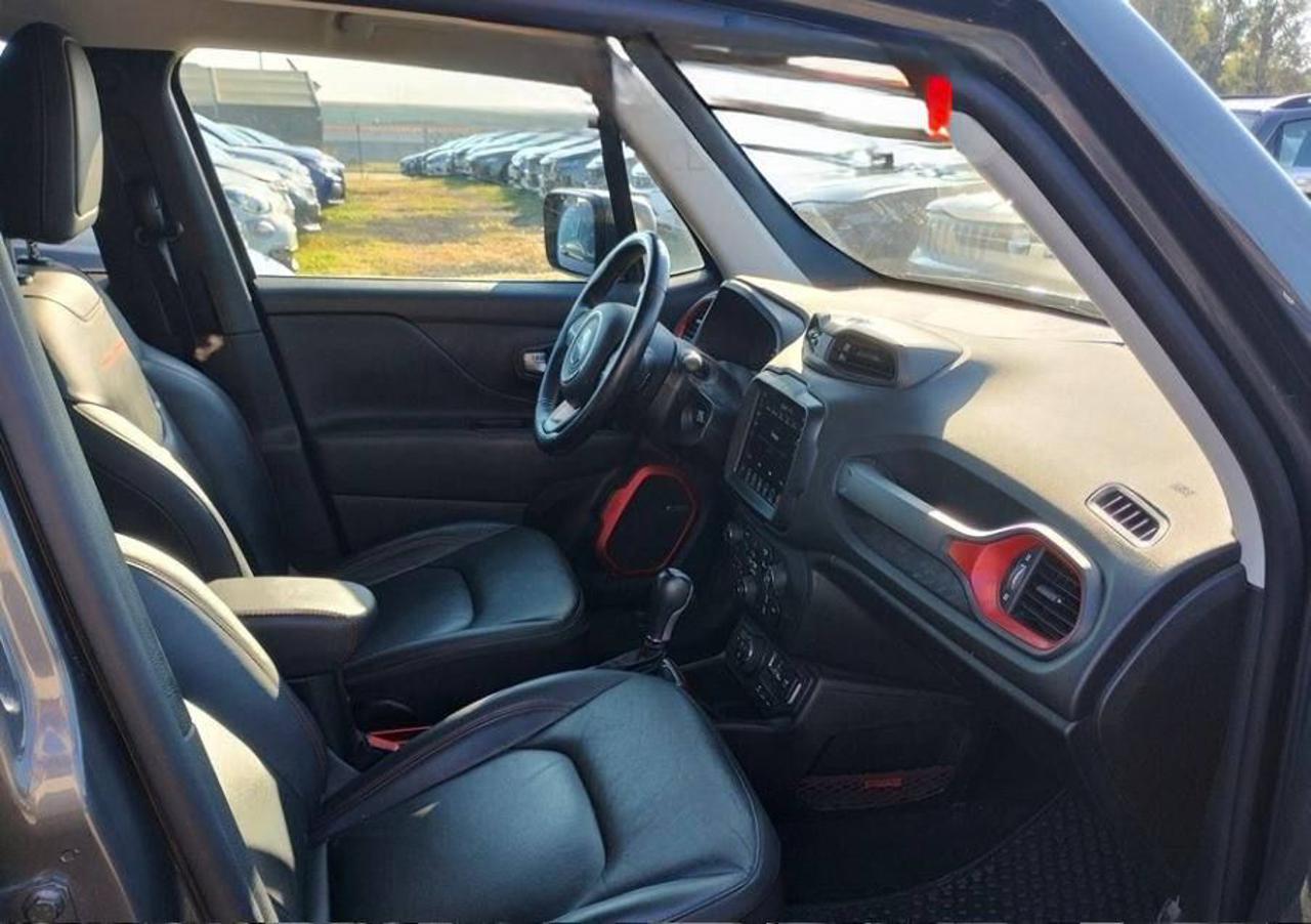 JEEP Renegade 1.3 T4 240CV PHEV 4xe AT6 Trailhawk - 6