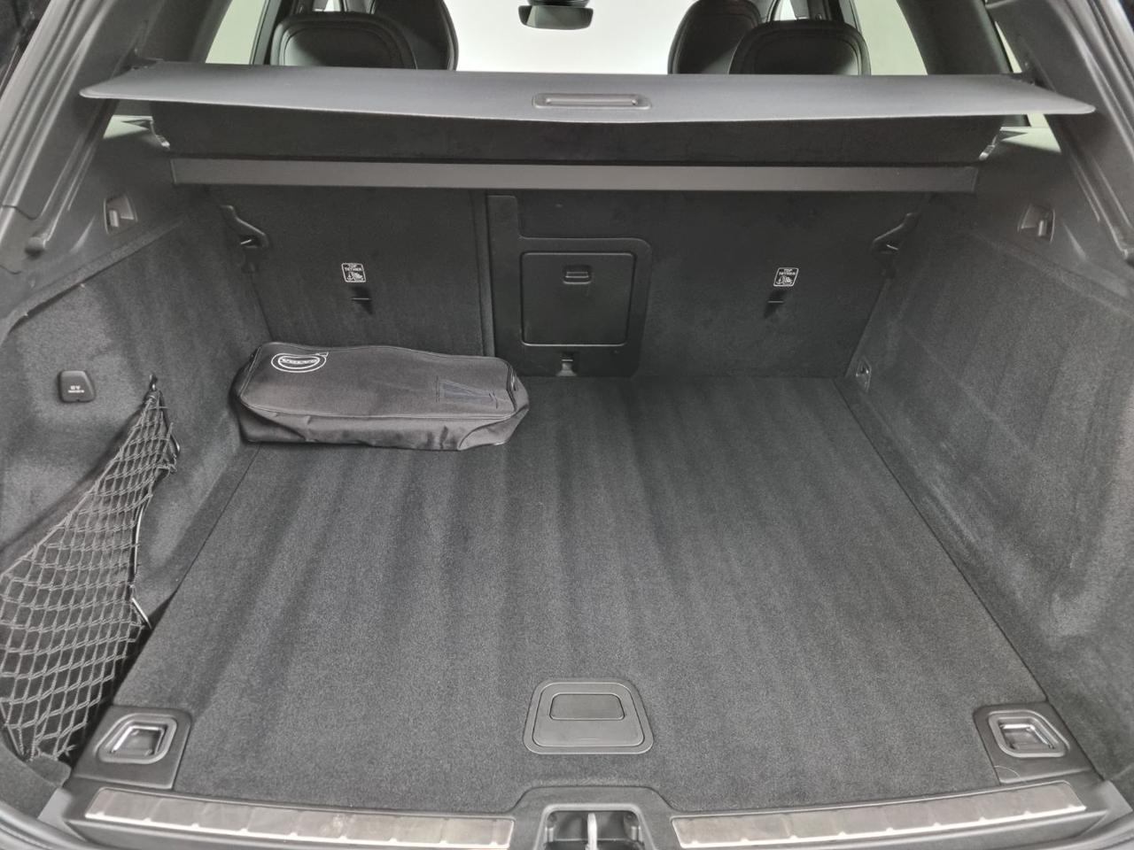 VOLVO XC60 B4 automatico Plus Dark - 23