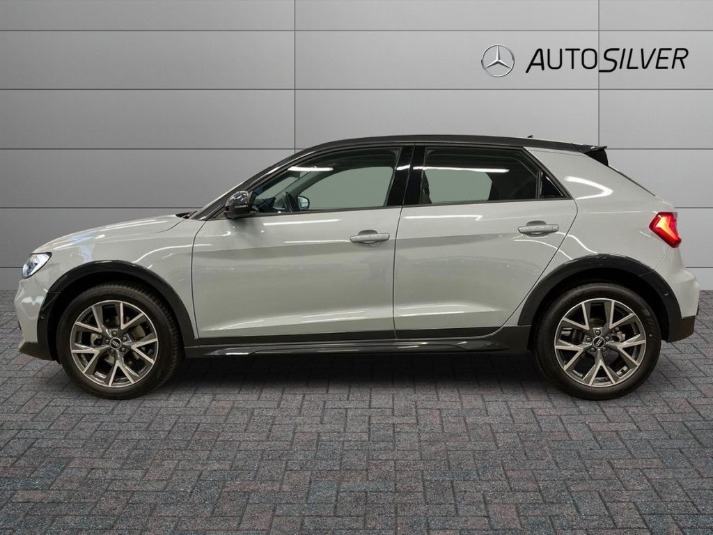 AUDI A1 allstreet 30 TFSI Admired - 6