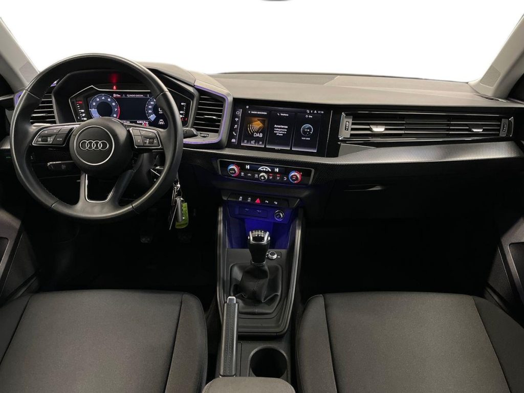 AUDI A1 allstreet 30 TFSI Admired - 9