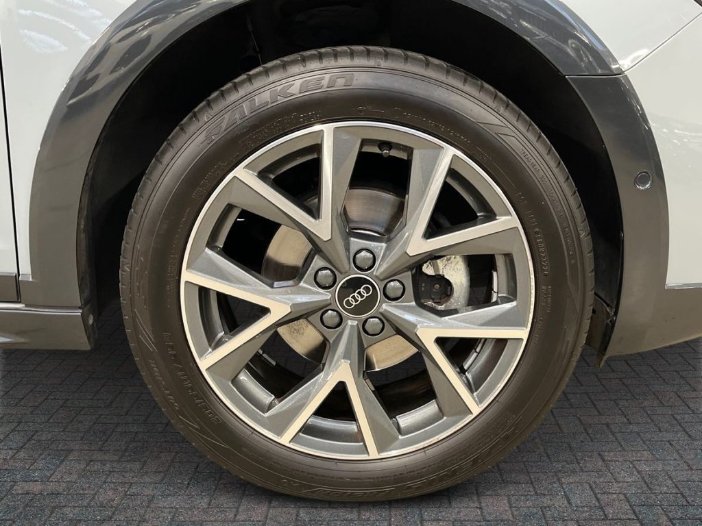 AUDI A1 allstreet 30 TFSI Admired - 7