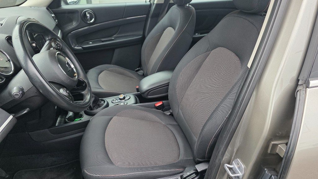 MINI Countryman 1.5 Cooper SE Countryman ALL4 Automatica - 9