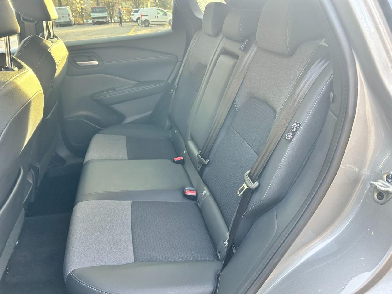 NISSAN Qashqai MHEV 158 CV Xtronic N-Connecta - 9