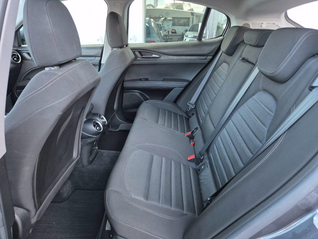 ALFA ROMEO Stelvio 2.2 Turbodiesel 160 CV AT8 RWD Business - 13
