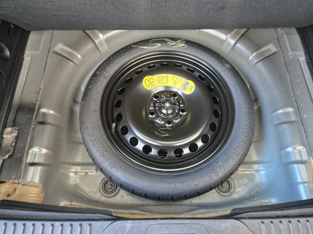 FORD Focus 1.5 EcoBlue 120 CV SW Business - 17