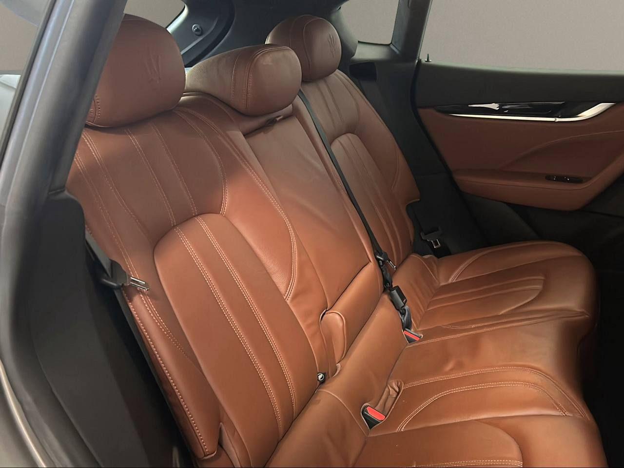 MASERATI Levante MHEV 330 CV AWD GT - 15