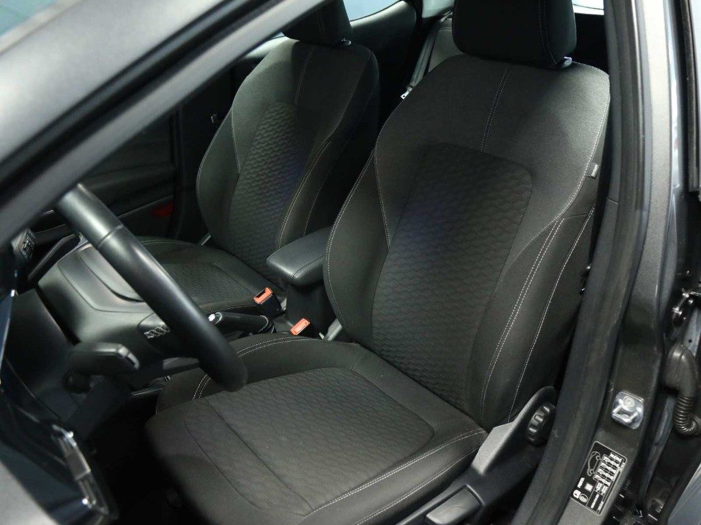 FORD Fiesta 1.1 75 CV 5 porte Titanium - 8