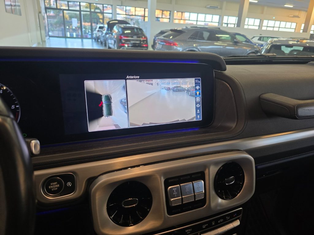 MERCEDES-BENZ G 400 d S.W. AMG Line - 18