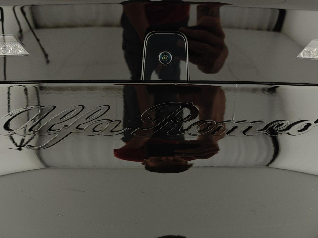 ALFA ROMEO Junior 1.2 145 CV Hybrid eDCT6 Speciale - 17