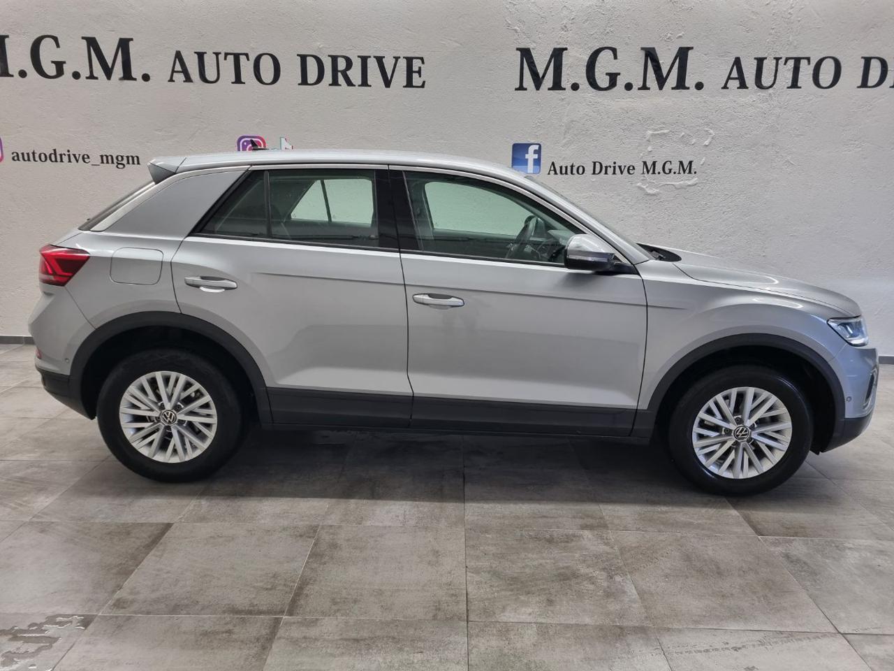 VOLKSWAGEN T-Roc 1.0 TSI Life - 4